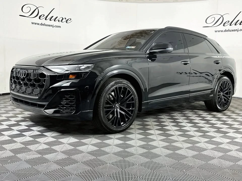 2024 Audi SQ8 - Image 3 of 20