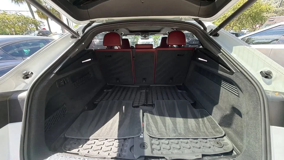 2024 Audi SQ8 - Image 9 of 9
