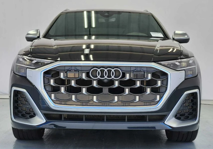2024 Audi SQ8 - Image 3 of 10
