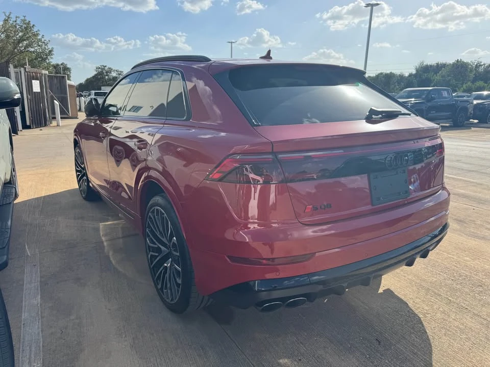 2024 Audi SQ8 - Image 6 of 10