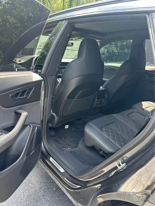 2024 Audi SQ8 - Image 8 of 12