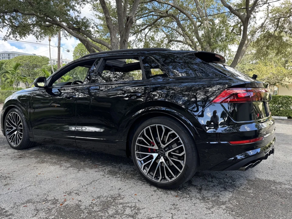 2024 Audi SQ8 - Image 18 of 31