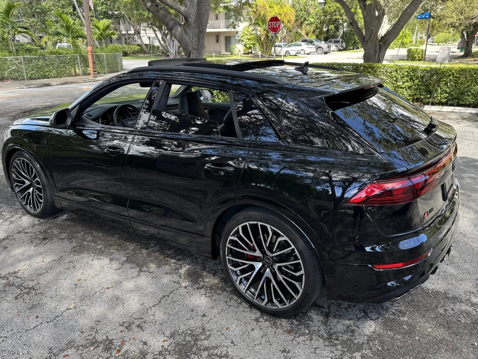 2024 Audi SQ8 - Image 19 of 31