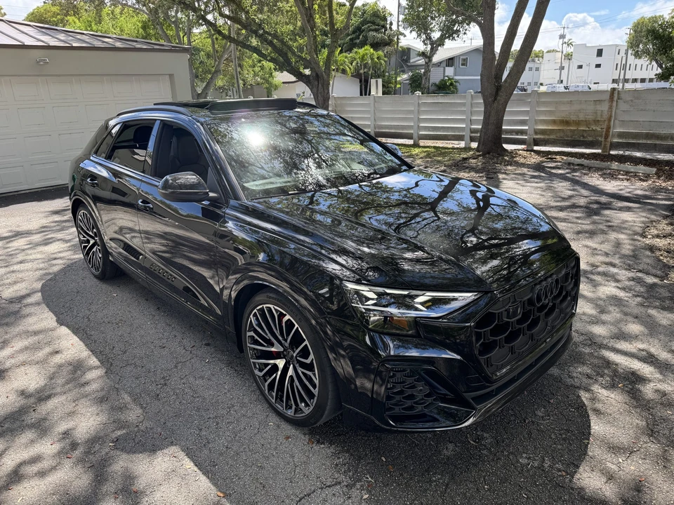 2024 Audi SQ8 - Image 3 of 31