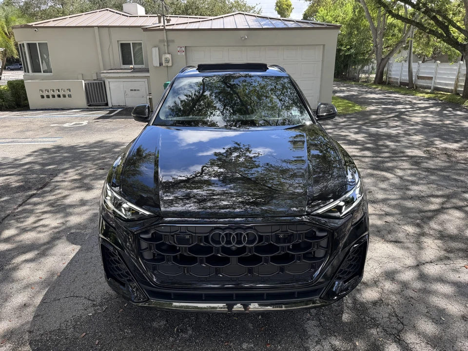 2024 Audi SQ8 - Image 8 of 31
