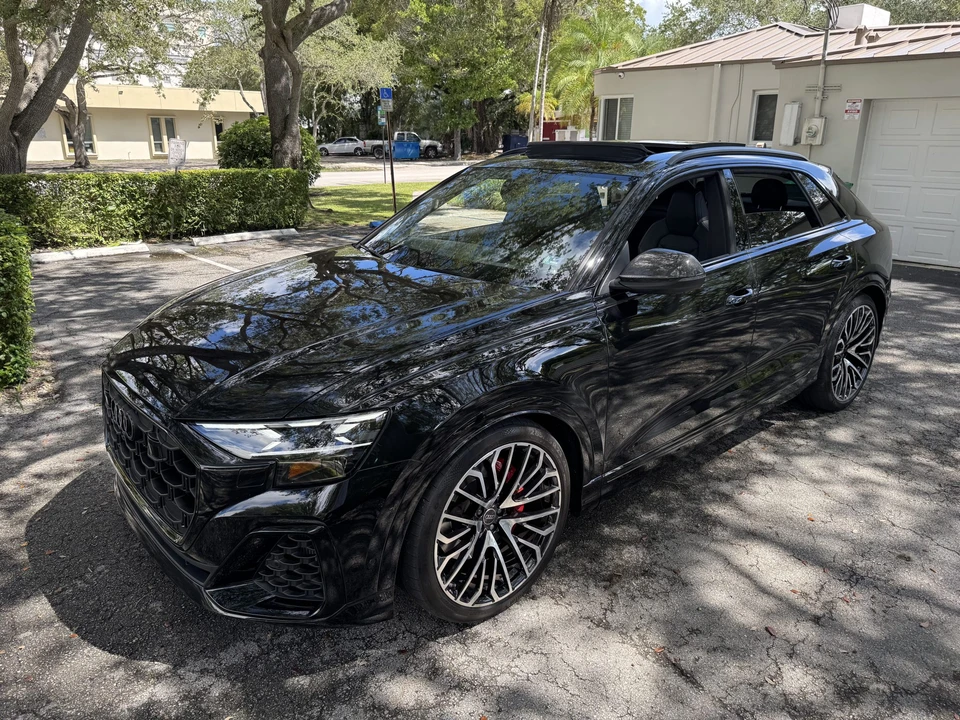 2024 Audi SQ8 - Image 12 of 31