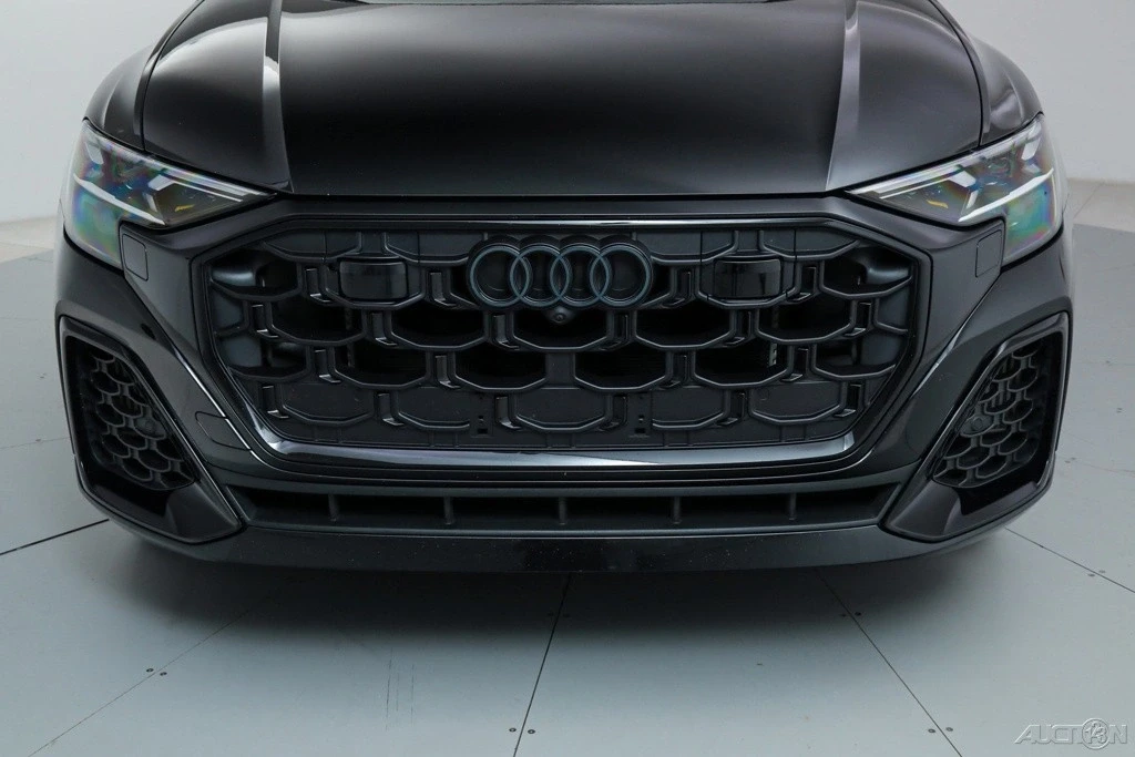 2024 Audi SQ8 - Image 9 of 21