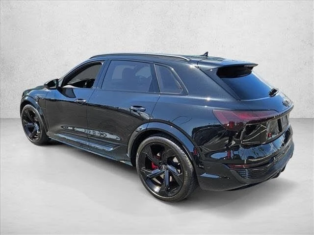 2024 Audi SQ8 e-tron - Image 8 of 20