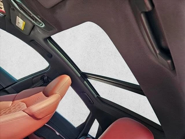 2024 Audi SQ8 e-tron - Image 15 of 20