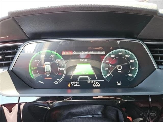 2024 Audi SQ8 e-tron - Image 11 of 20