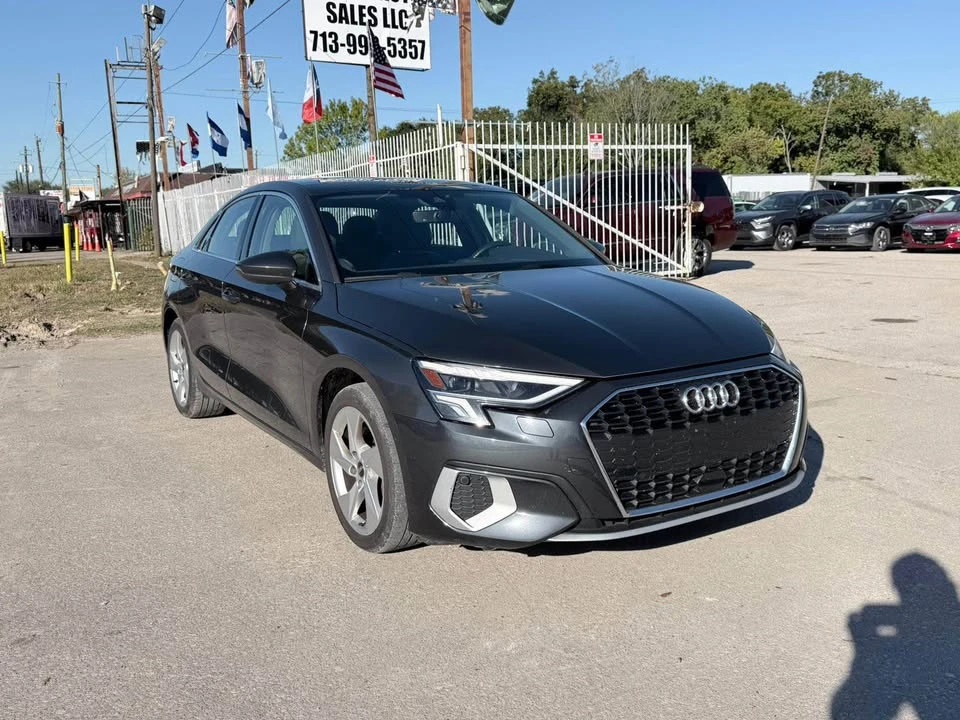 2024 Audi 8Y A3 - Image 2 of 12
