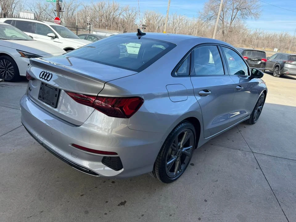 2024 Audi 8Y A3 - Image 11 of 12