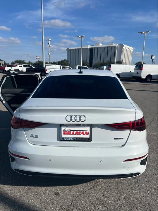 2024 Audi 8Y A3 - Image 10 of 11