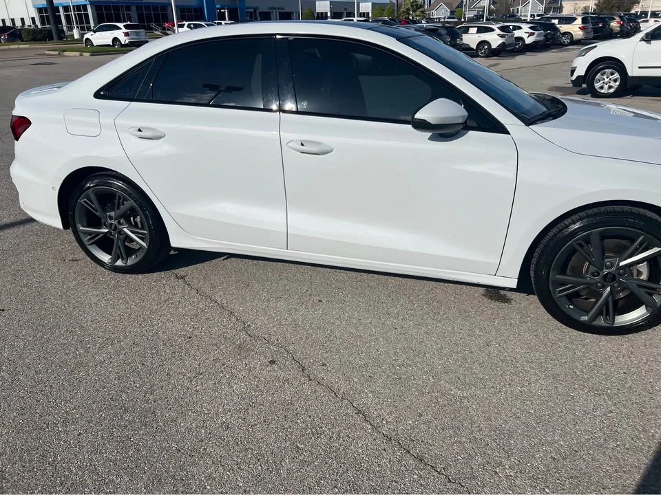 2024 Audi 8Y A3 - Image 3 of 11