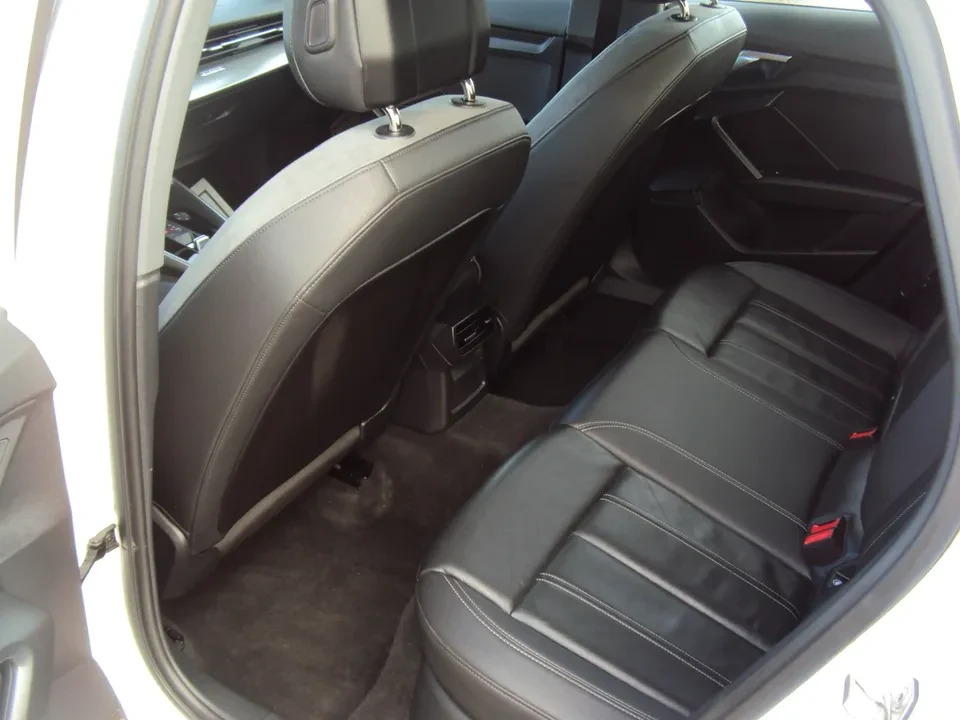 2024 Audi 8Y A3 - Image 10 of 13