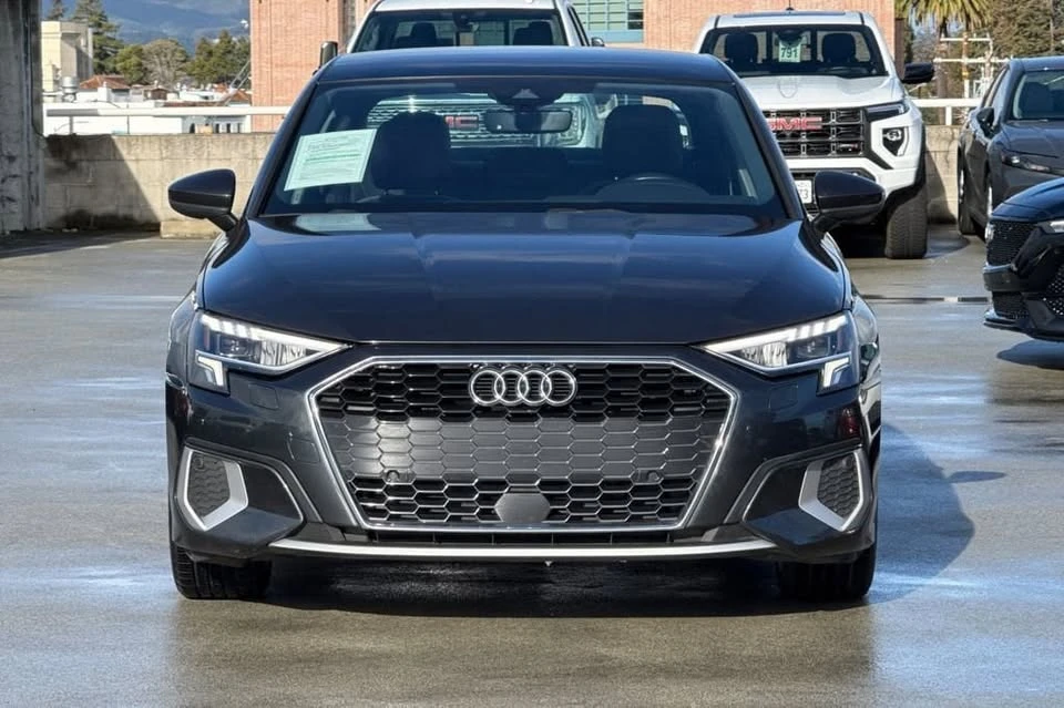 2024 Audi 8Y A3 - Image 2 of 9