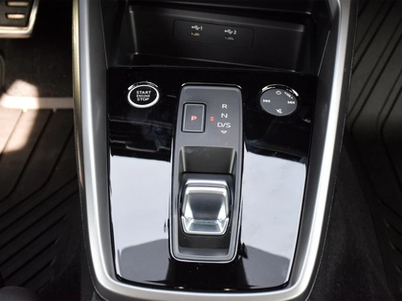 2024 Audi 8Y A3 - Image 17 of 20