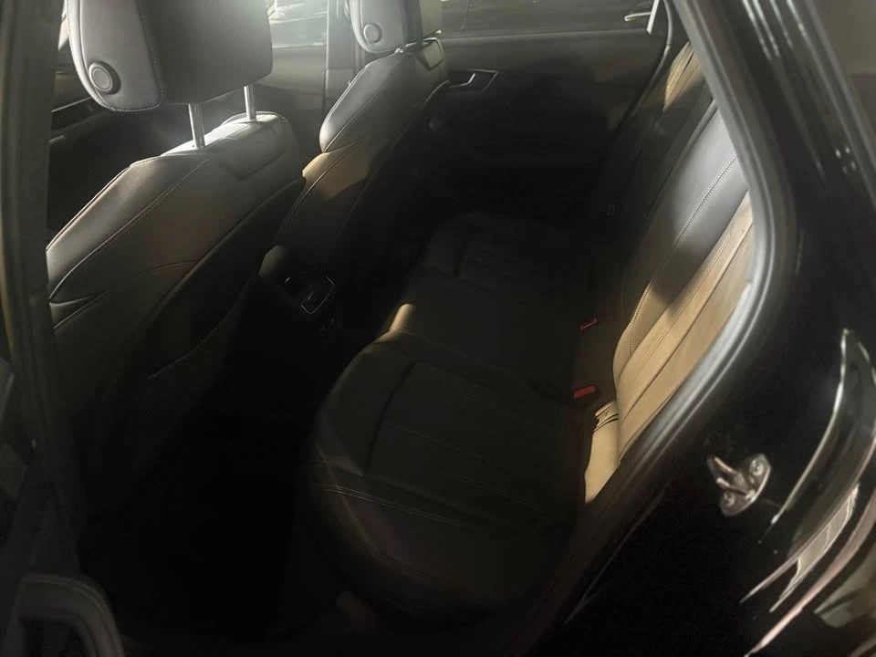 2024 Audi B9 A4 - Image 9 of 10