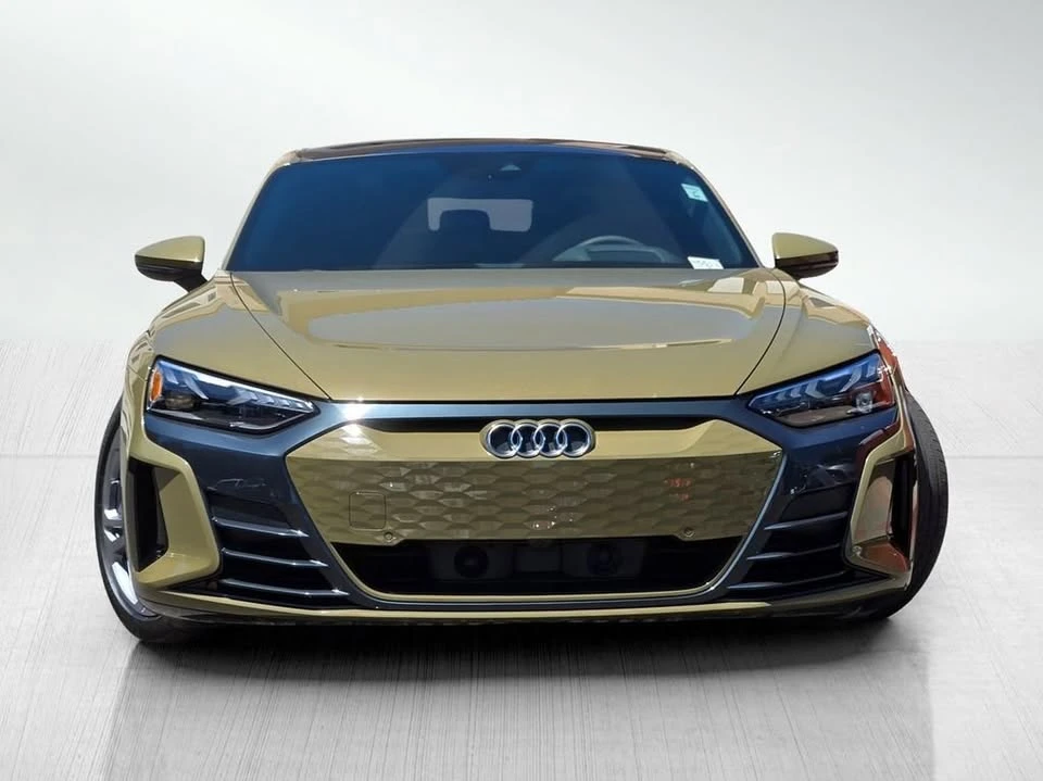 2024 Audi e-tron GT - Image 2 of 19