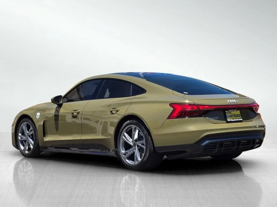 2024 Audi e-tron GT - Image 6 of 19
