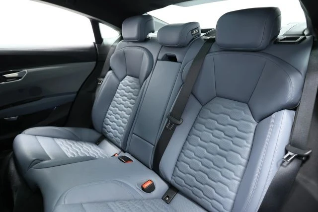 2024 Audi e-tron GT - Image 3 of 12