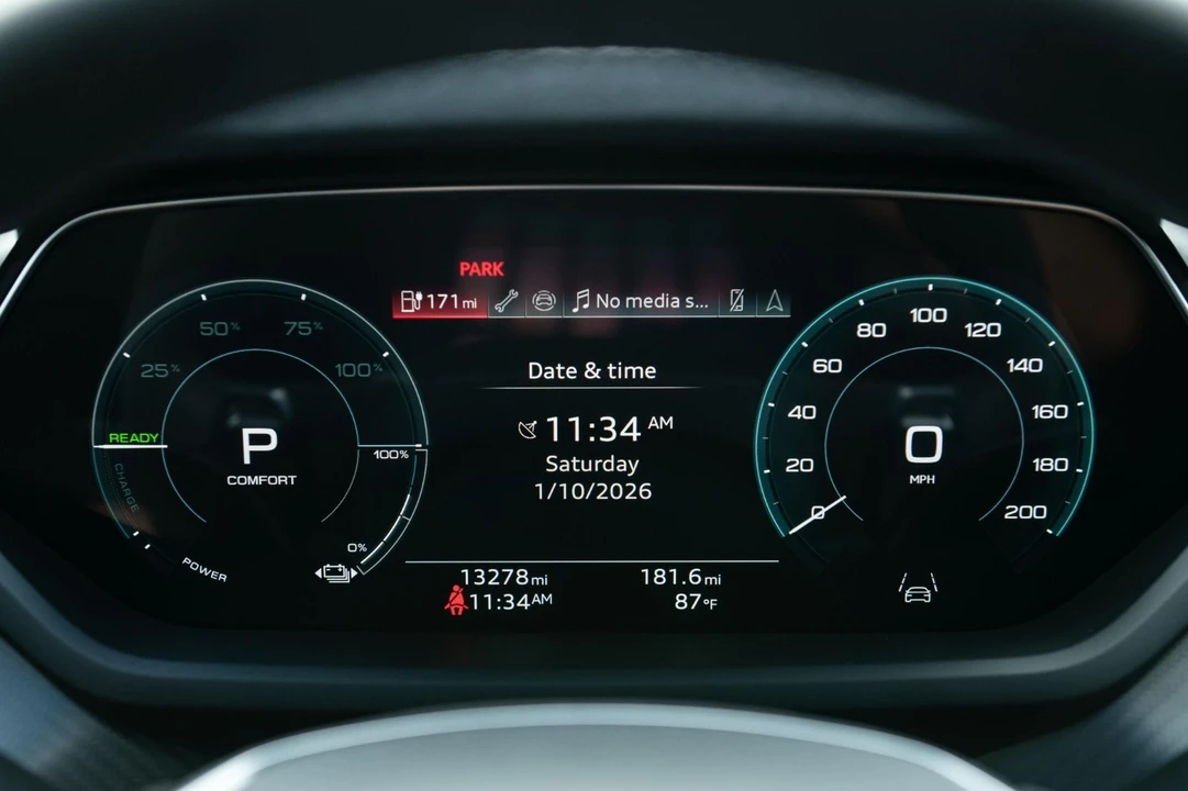 2024 Audi e-tron GT - Image 20 of 21