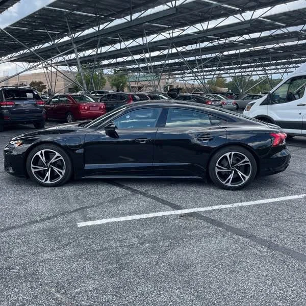 2024 Audi e-tron GT - Image 5 of 9