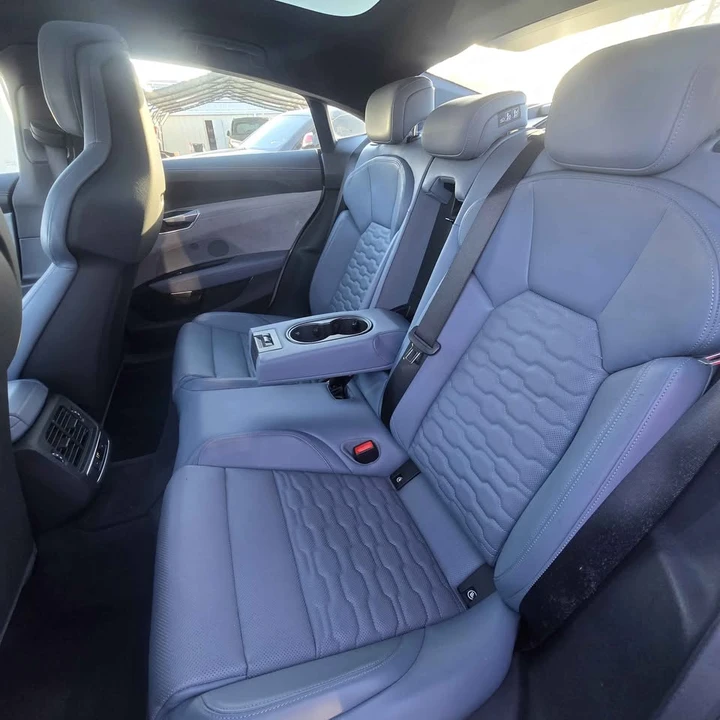 2024 Audi e-tron GT - Image 6 of 9