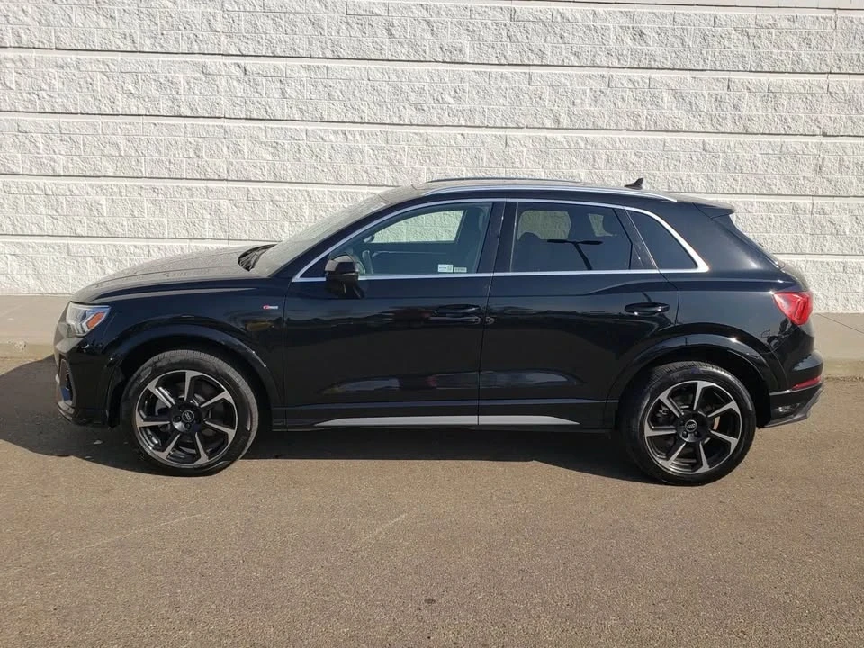2024 Audi F3 Q3 - Image 2 of 18
