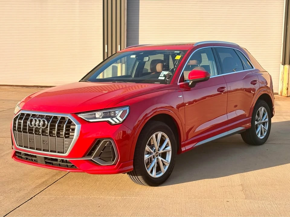 2024 Audi F3 Q3 - Image 2 of 4