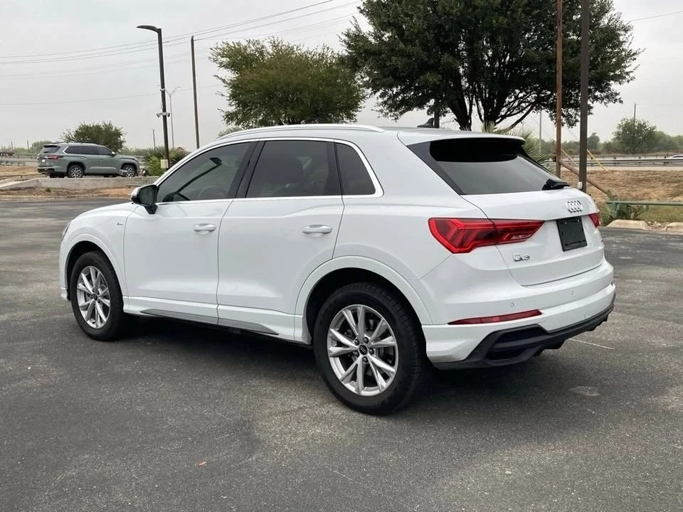 2024 Audi F3 Q3 - Image 3 of 9