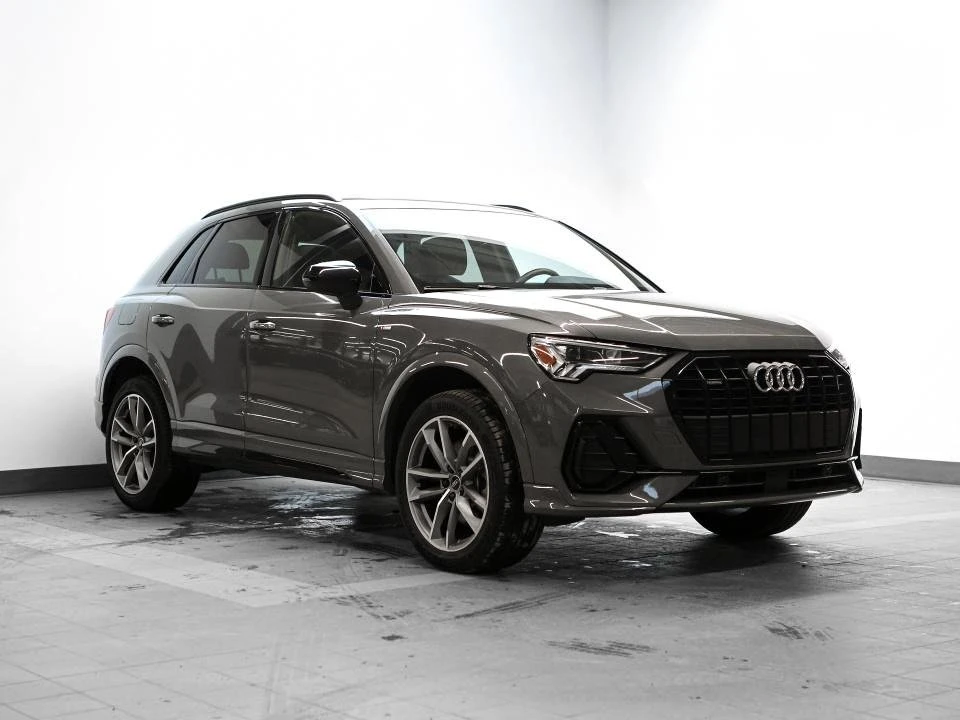 2024 Audi F3 Q3 - Image 1 of 3