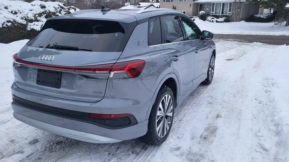 2024 Audi Q4 e-tron - Image 5 of 13