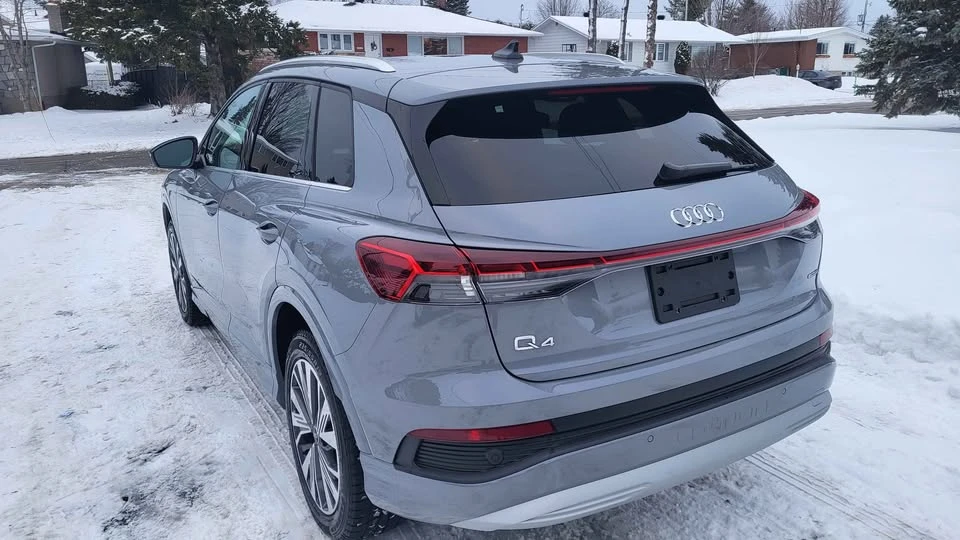 2024 Audi Q4 e-tron - Image 6 of 13