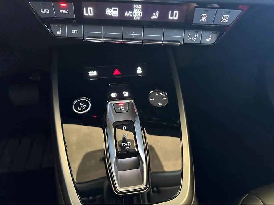 2024 Audi Q4 e-tron - Image 10 of 19