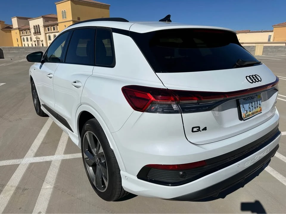 2024 Audi Q4 e-tron - Image 6 of 19