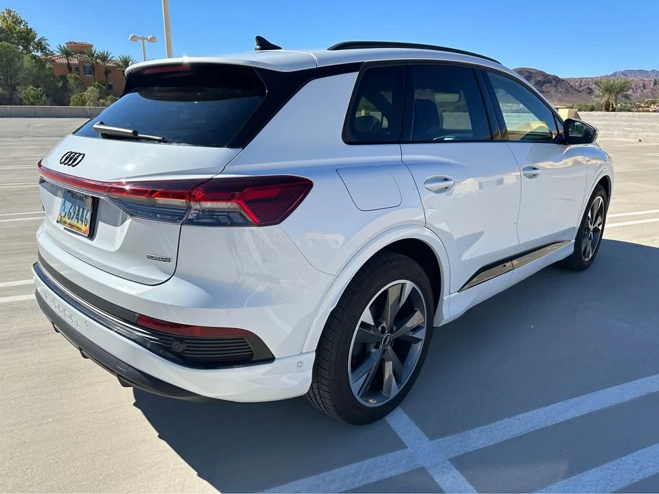 2024 Audi Q4 e-tron - Image 5 of 19