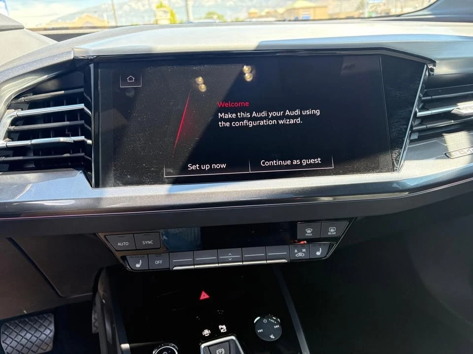 2024 Audi Q4 e-tron - Image 16 of 17