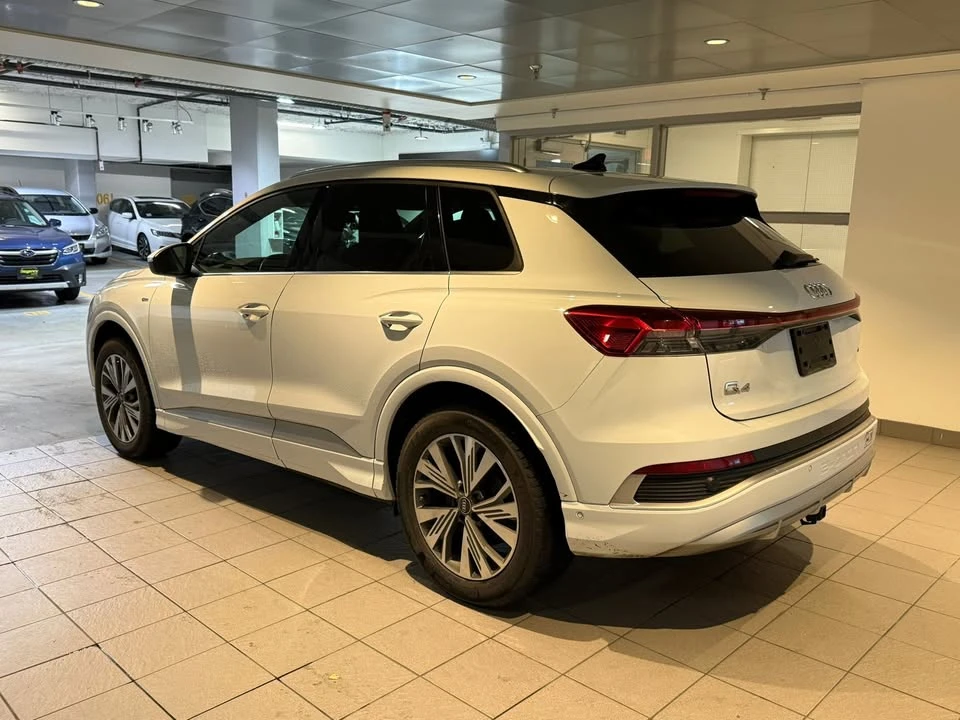 2024 Audi Q4 e-tron - Image 3 of 5