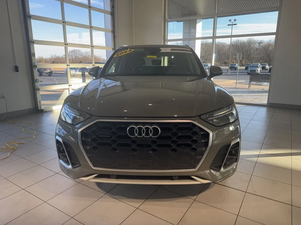 2024 Audi FY Q5 - Image 2 of 16