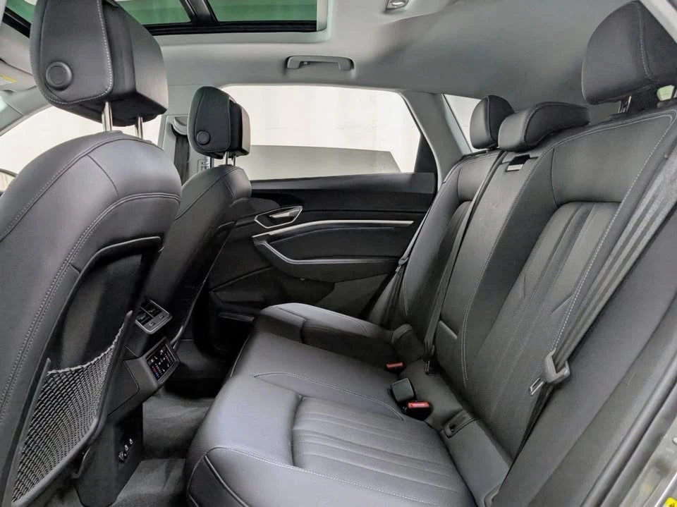 2024 Audi Q8 e-tron - Image 17 of 19