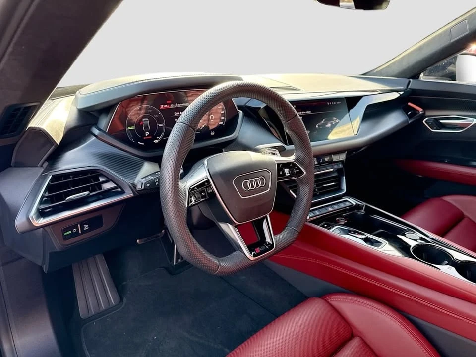 2024 Audi e-tron GT - Image 8 of 19