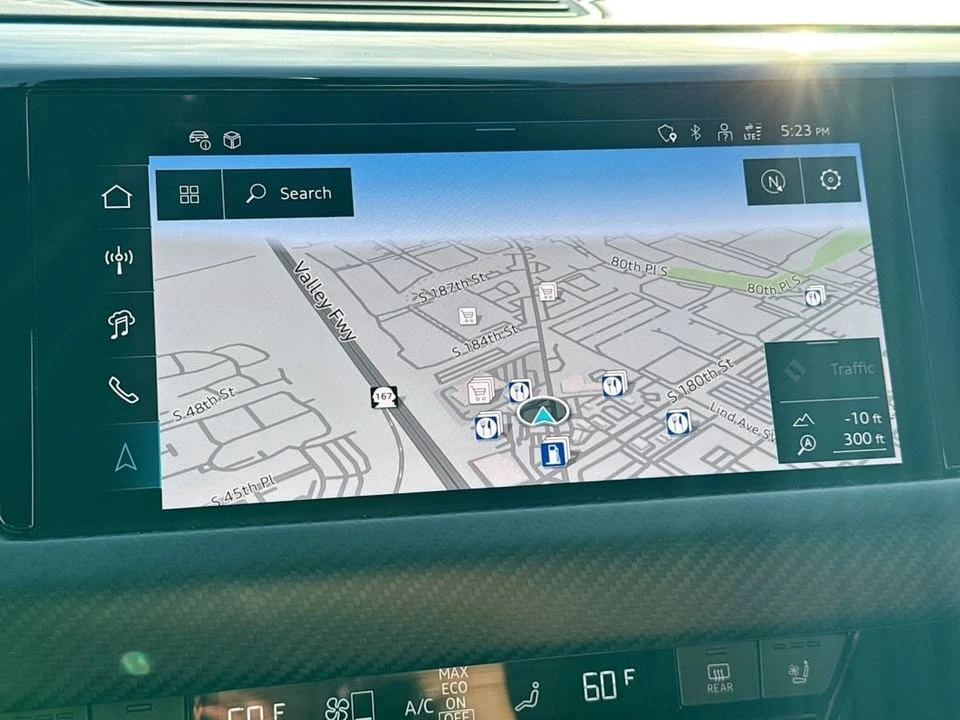 2024 Audi e-tron GT - Image 13 of 19