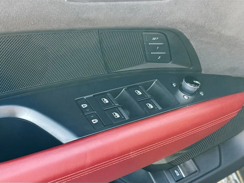 2024 Audi e-tron GT - Image 18 of 19
