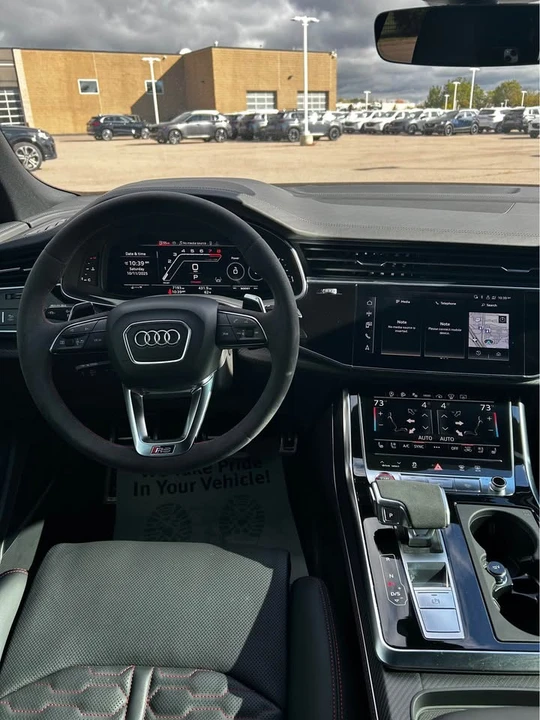 2024 Audi RS Q8 - Image 10 of 16
