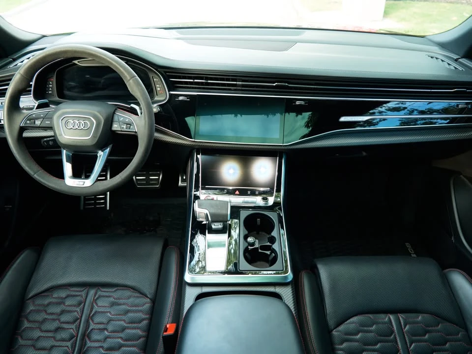 2024 Audi RS Q8 - Image 8 of 16