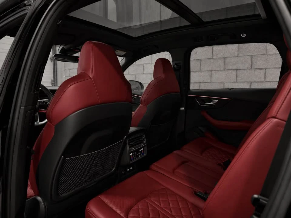 2024 Audi SQ7 - Image 14 of 15