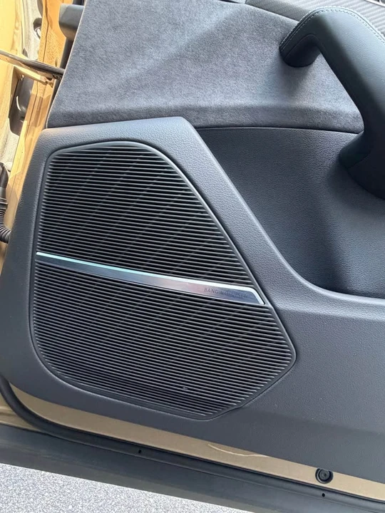 2024 Audi SQ8 - Image 9 of 18