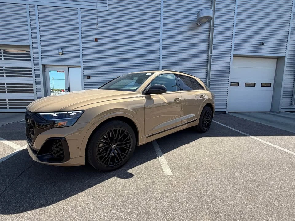 2024 Audi SQ8 - Image 2 of 18