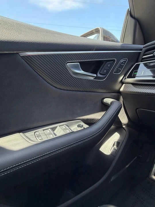2024 Audi SQ8 - Image 8 of 18